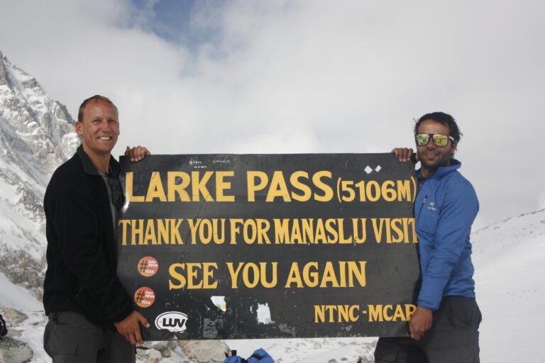 Larke Pass trek 5106m